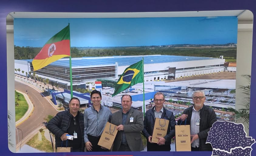 HCB apresenta projetos à Rede de Farmácias São João 